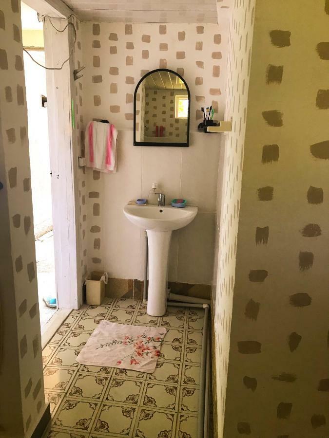 Dea Hotel Zugdidi Luaran gambar